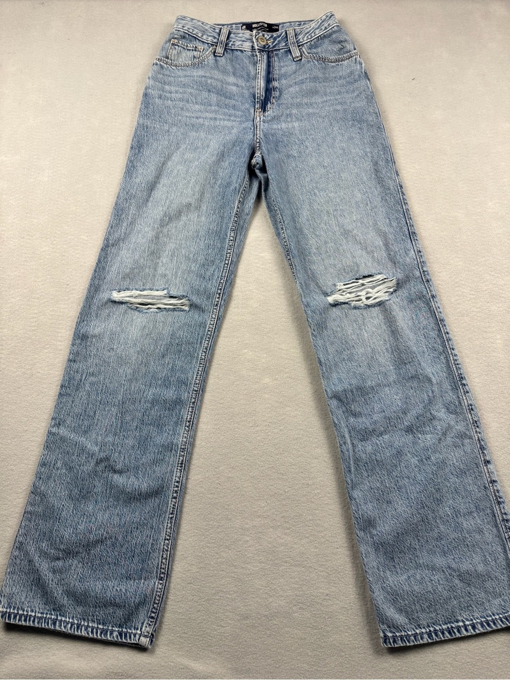 Hollister Ultra High-Rise Dad Jeans Denim Women's Size 00R 24/30 Light Wash Rip